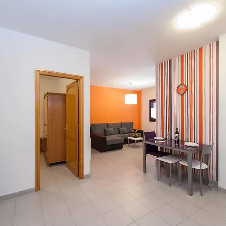 Blasco Ibanez Holiday Apartments *